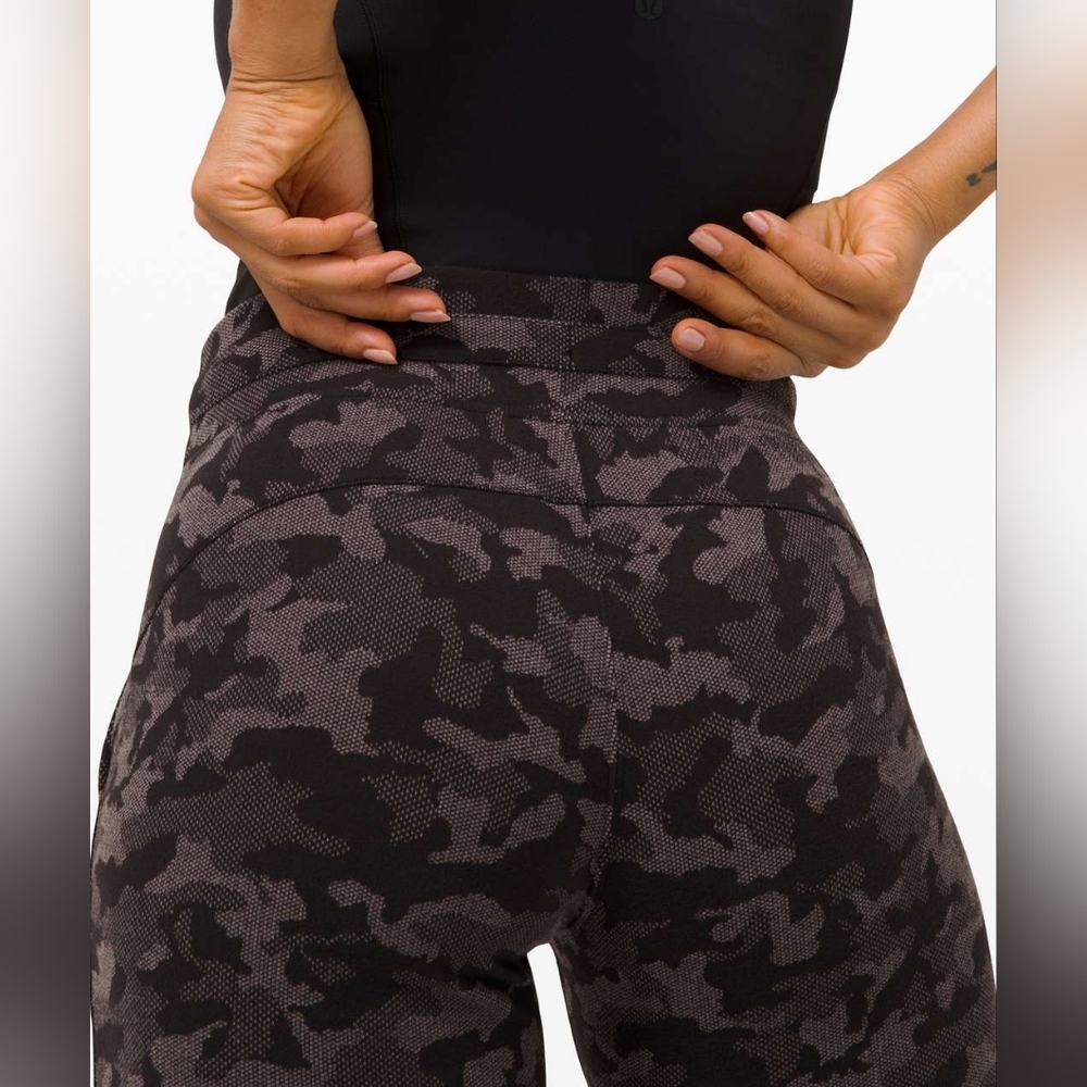 Lululemon Ready to Rulu Joggers Pants *Jacquard Heritage Camo Black Size 6 - Picture 3 of 12